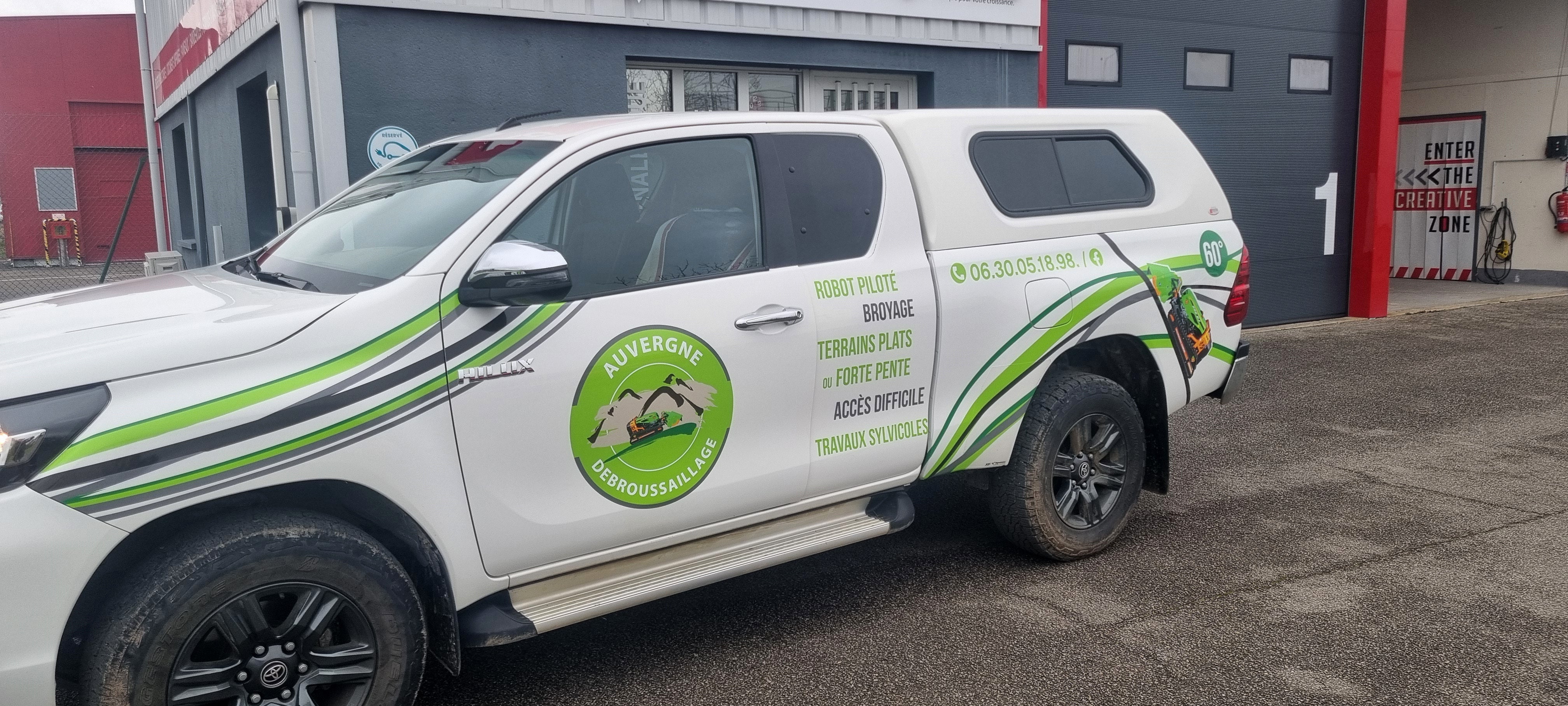 Marquage Pick-up Auvergne Débroussaillage