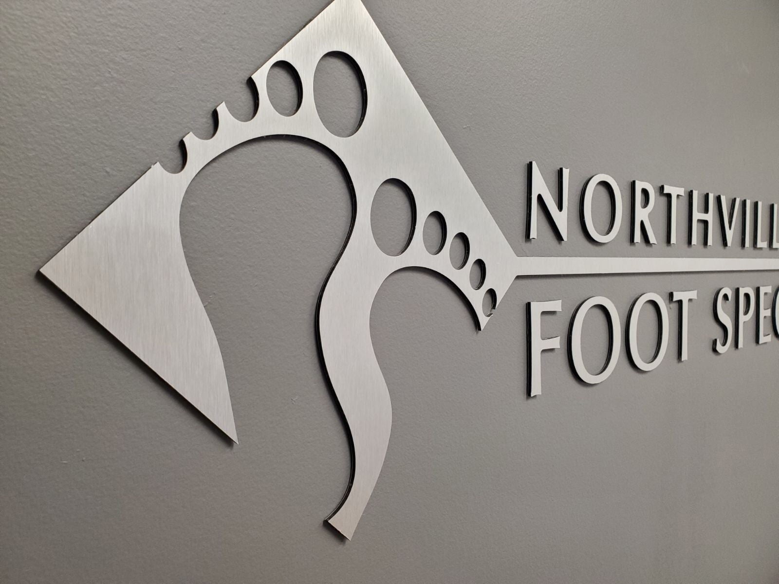 Northville Family Foot Specialists Reception Sign