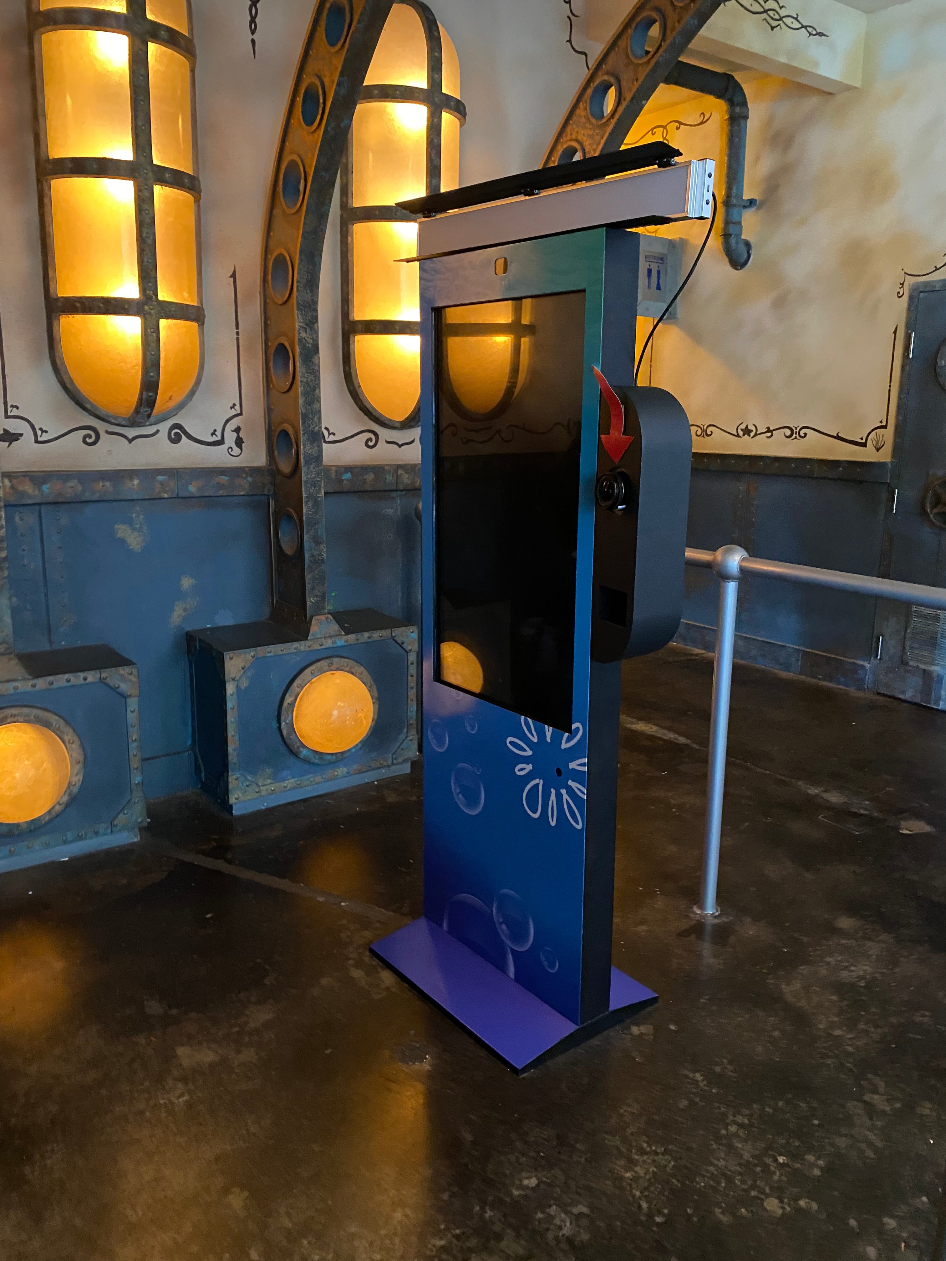 Photo kiosk wrap - Downtown Aquarium, Houston, TX
