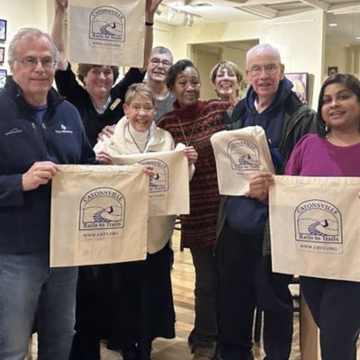 https://cdn.gorilladash.com/images/media/16328581/fully-promoted-usa-screenprinted-bags-made-by-fully-promoted-arbutus-square-67b7d33aa1fc5.jpg?auto=webp&crop=1%3A1%2Csmart&width=400