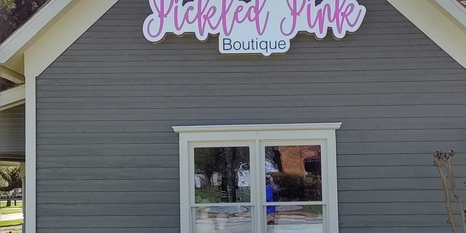 Custom Outdoor Signs for Business