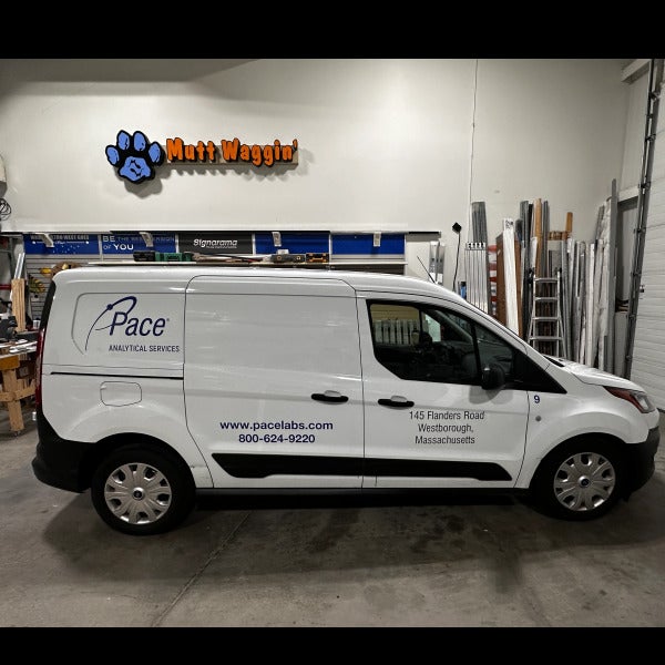 fleet graphics lettering logo vehicle
