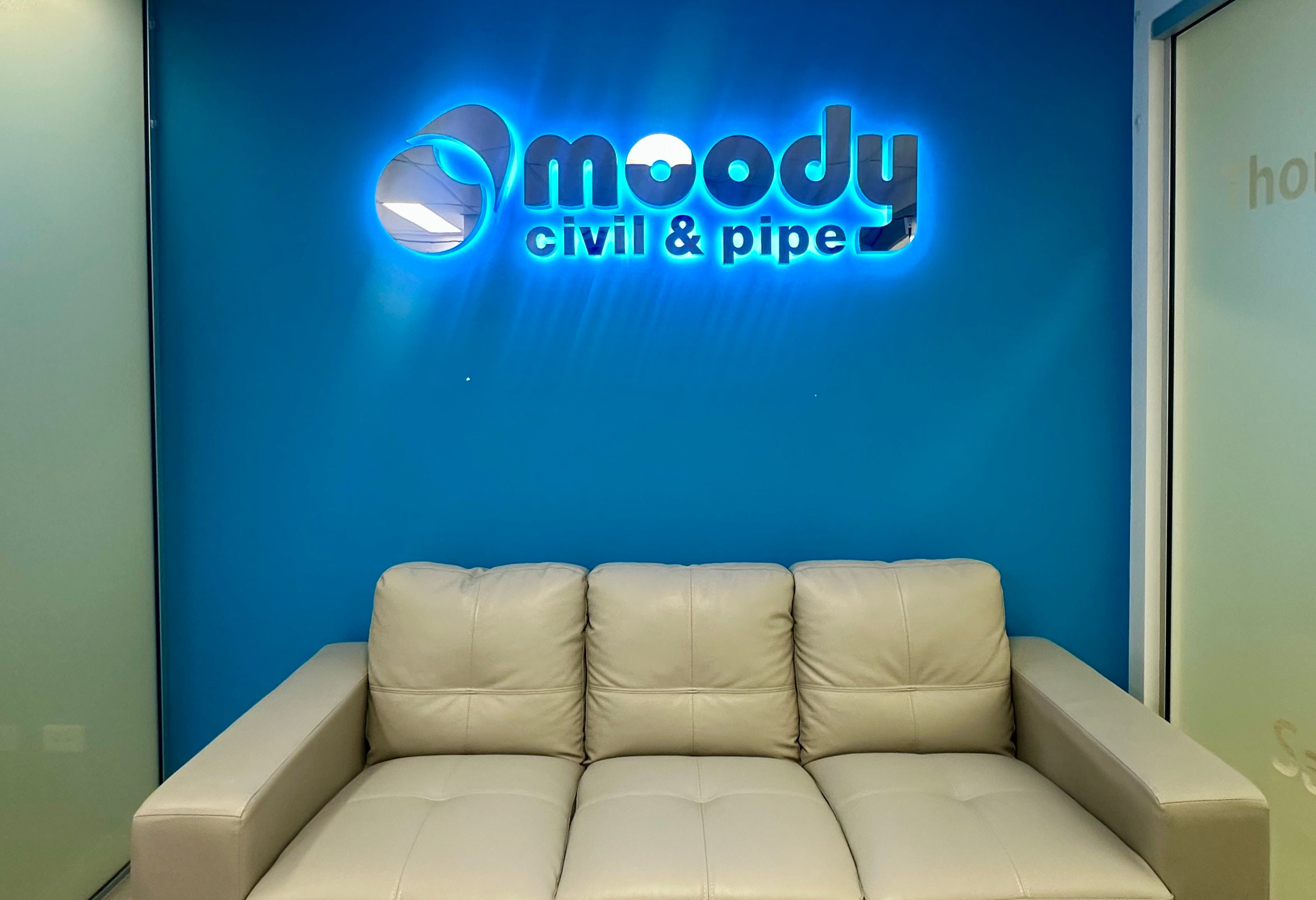 Striking Custom Metal Signs | Illuminated Reception Signs