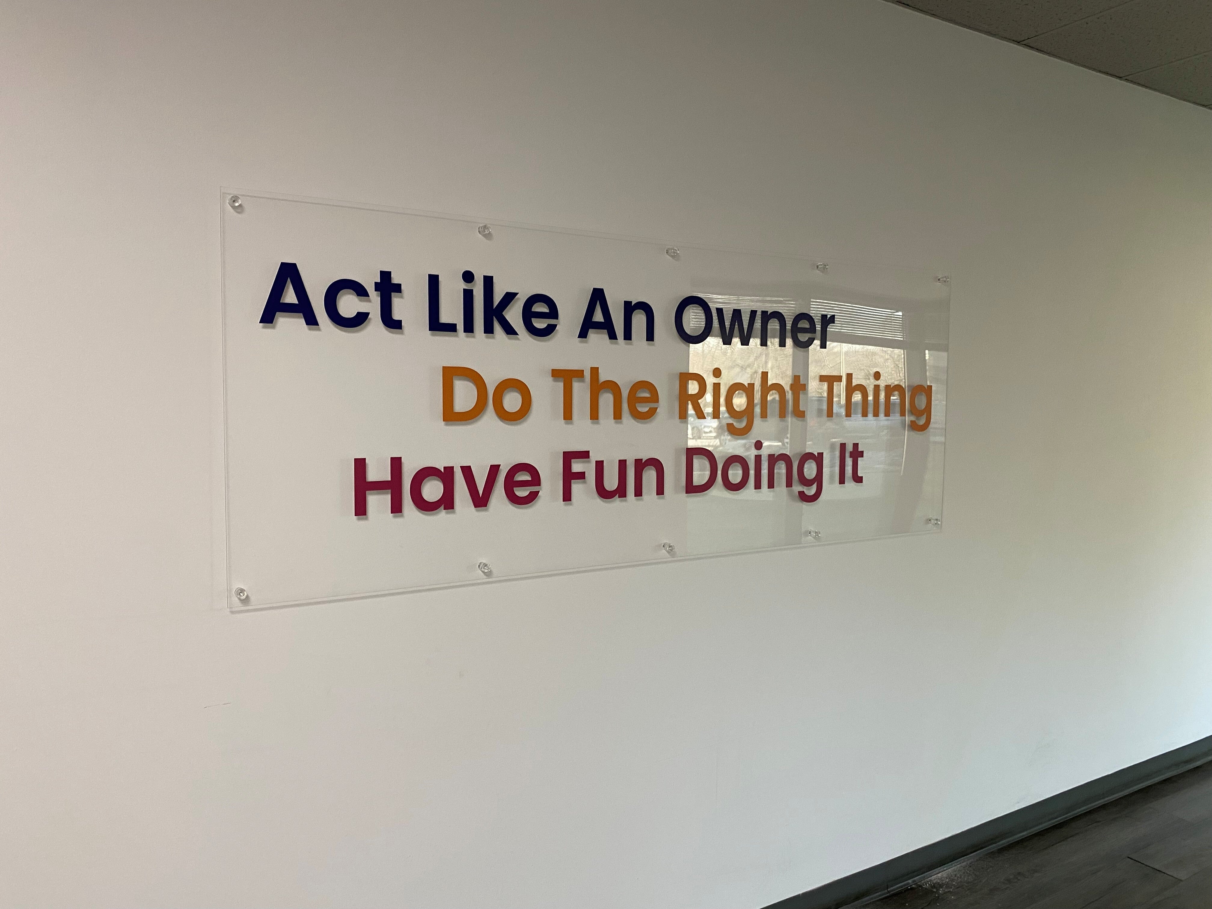 Lobby signs and window/wall graphics in Paulsboro