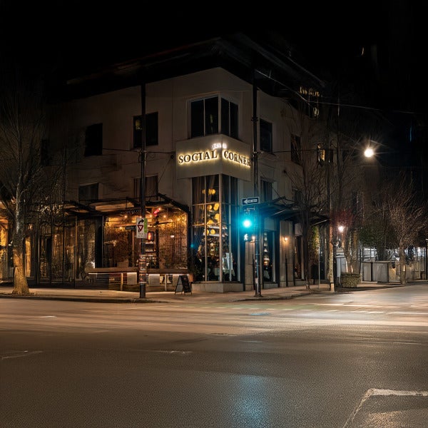  Bringing Nightlife to Light – Social Corner’s Stunning Signage! 
