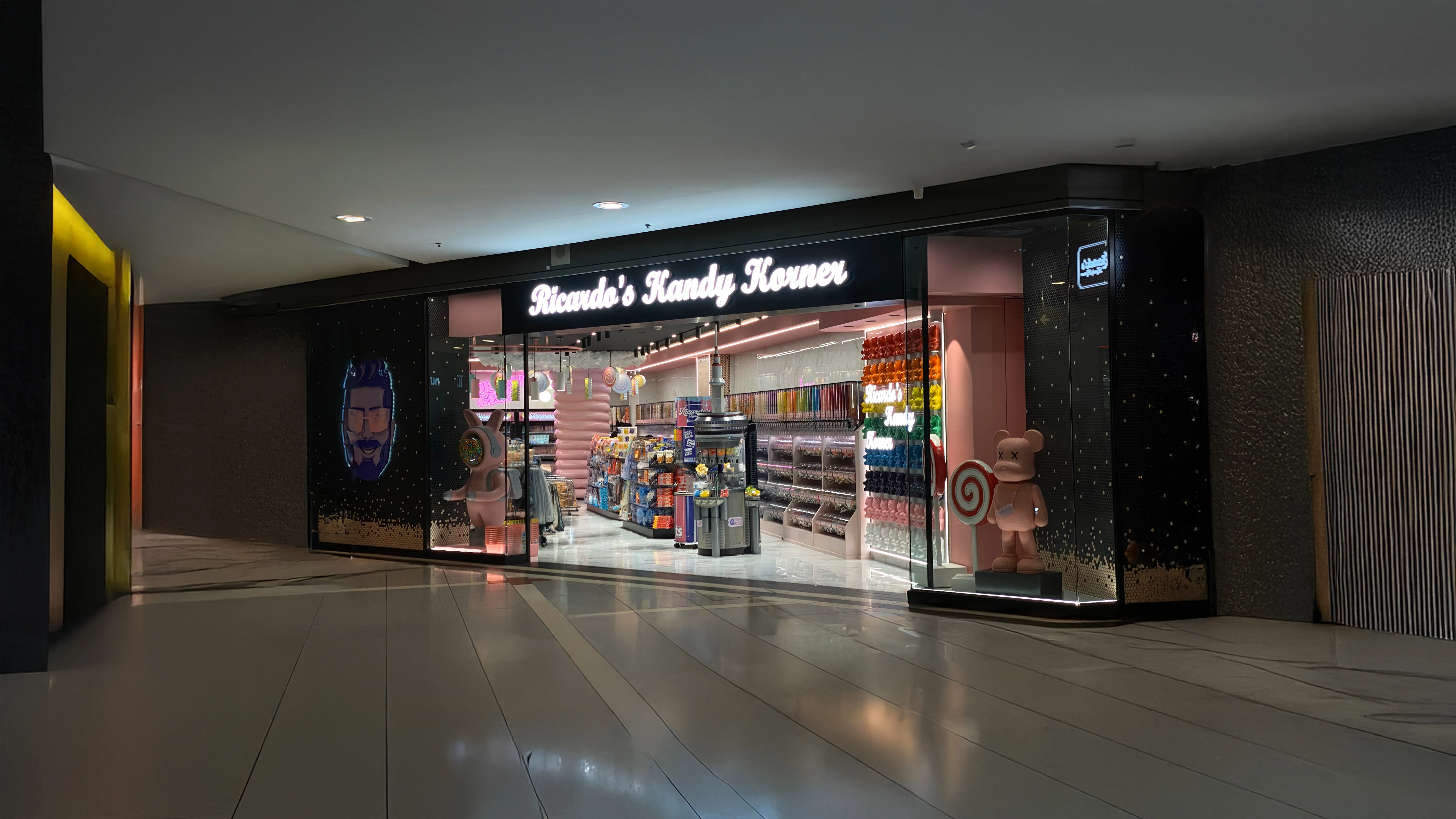 Outdoor Illuminated Signs