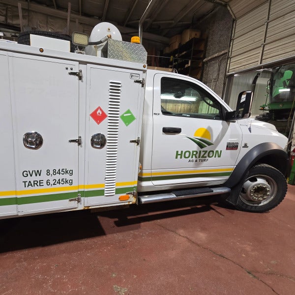 Vehicle Graphics for Horizon Ag & Turf in Alberta
