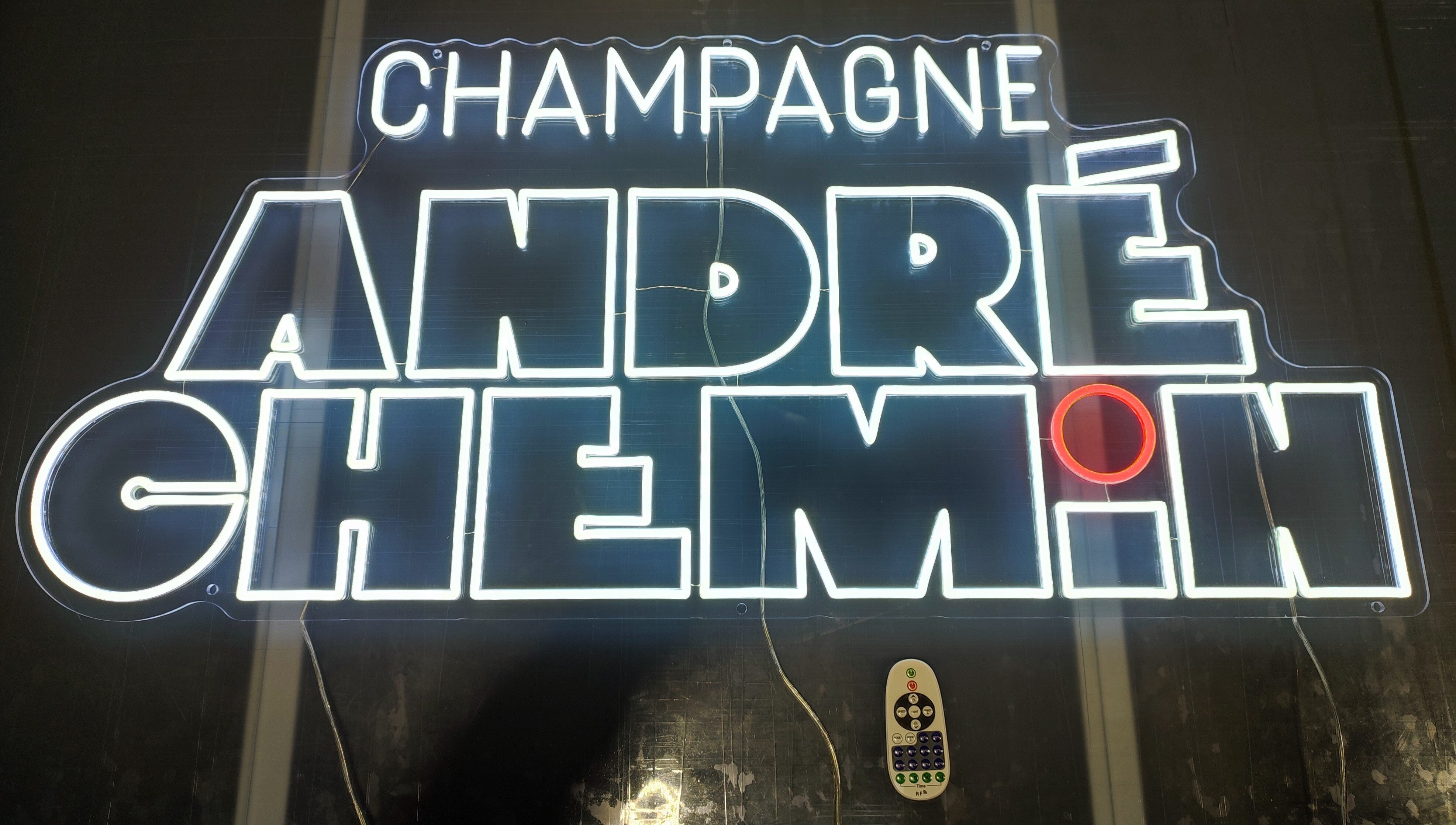 Enseigne LED pour la Maison de champagne André Chemin