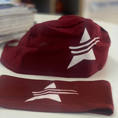 https://cdn.gorilladash.com/images/media/16412364/fully-promoted-usa-scrub-caps-square-67ca34c995fbe.jpg?auto=webp&crop=1%3A1%2Csmart&width=400