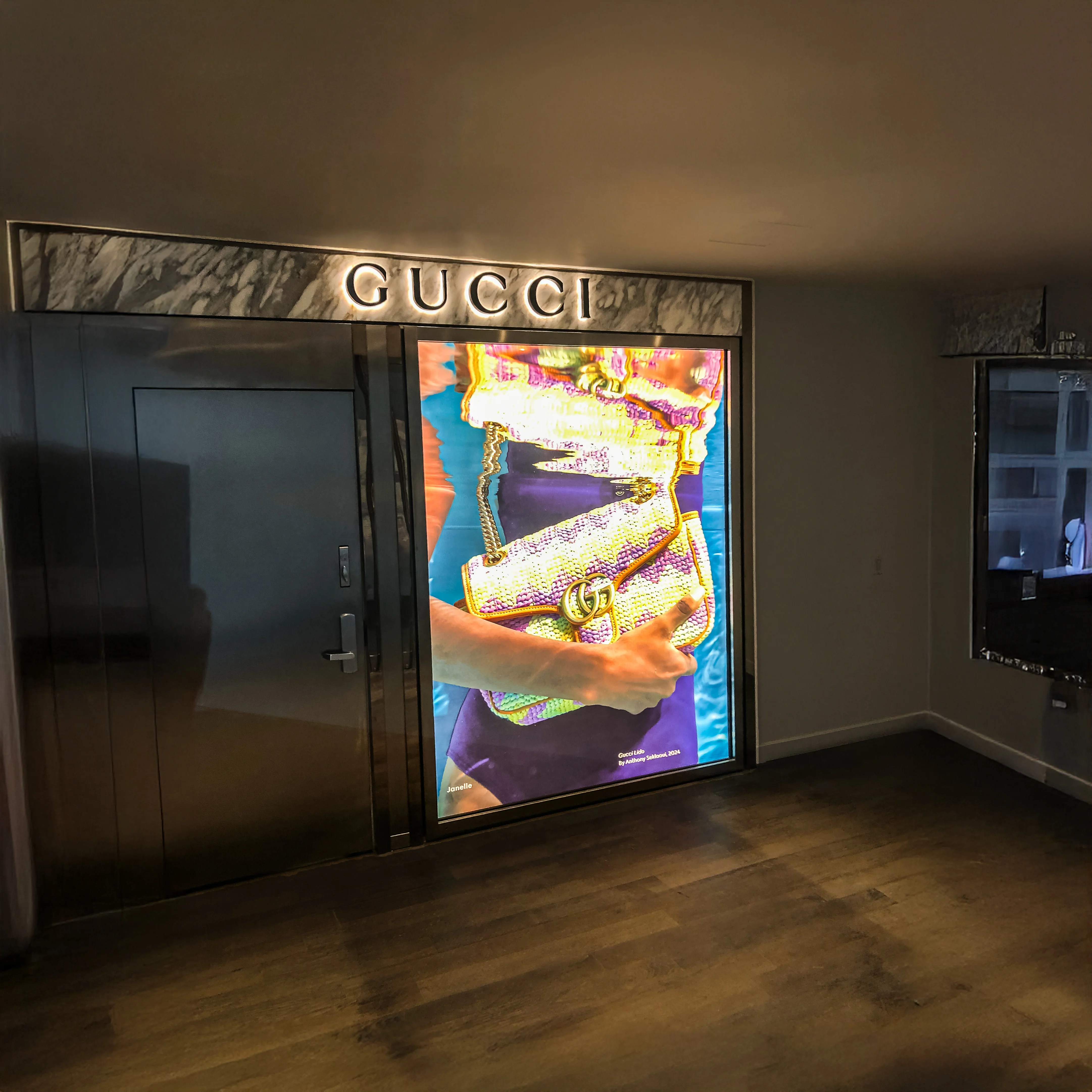 Outdoor Illuminated Signs