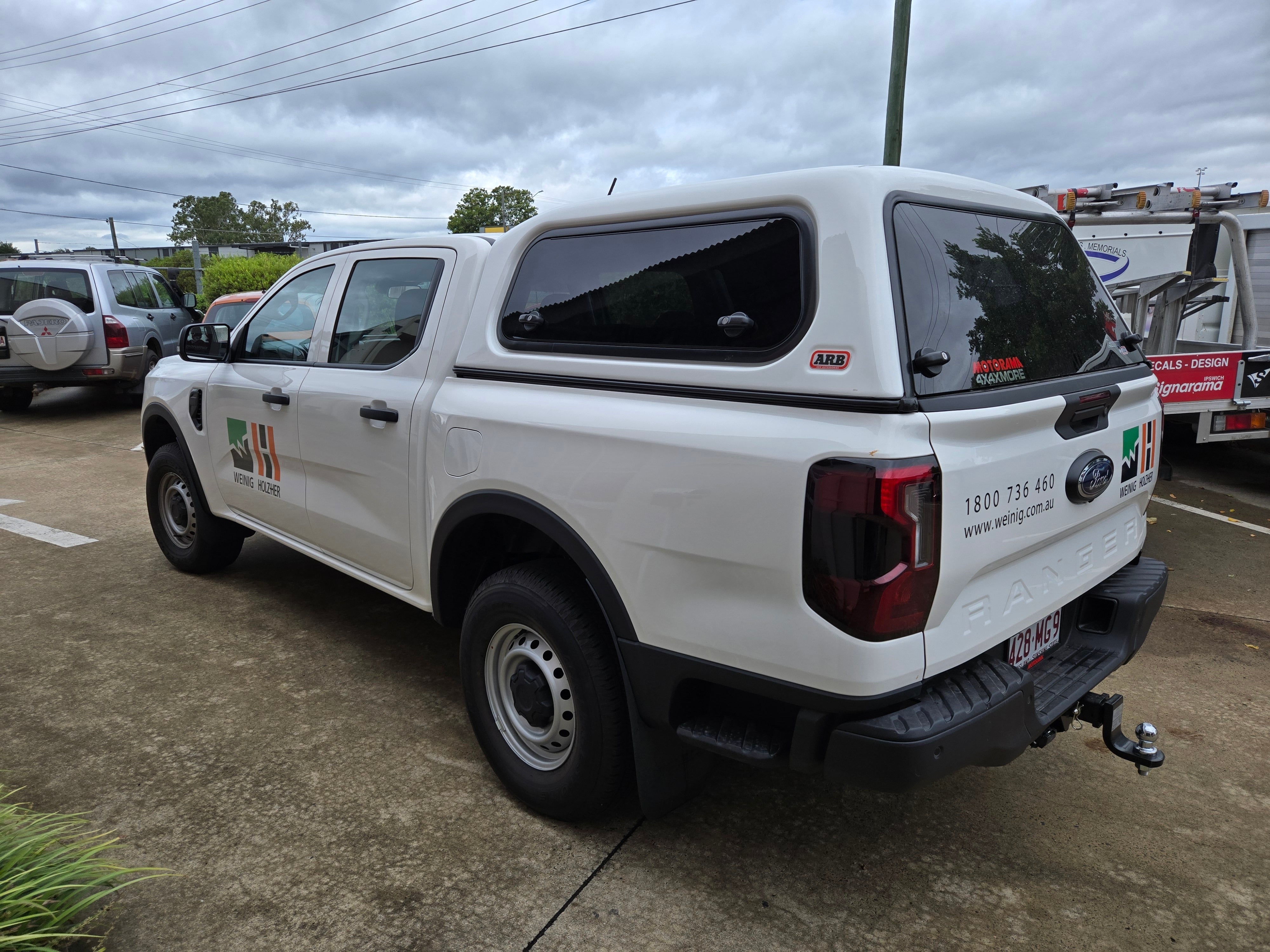 Vehicle graphics