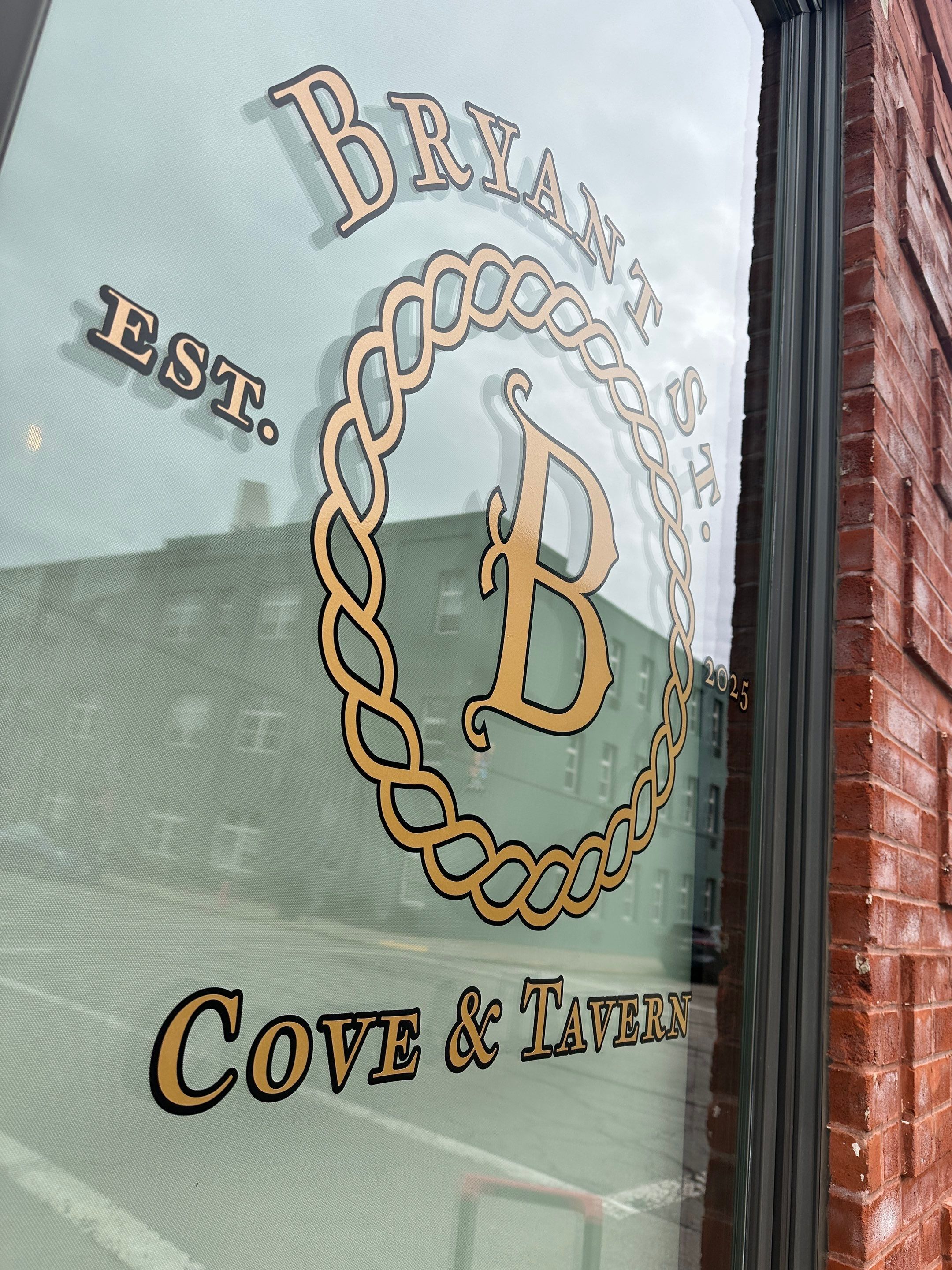 Bryant Street Tavern in Highland Park (Pittsburgh), PA Signage & Window Graphics