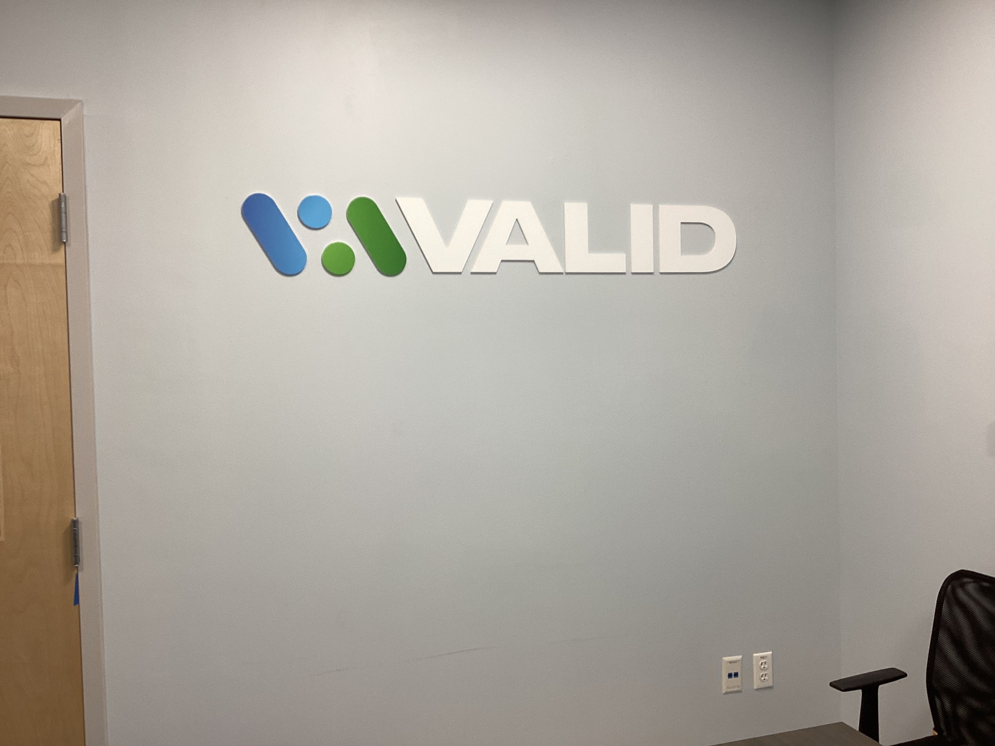 Dimensional Lobby Logo - VALID Therapeutics (Natick, MA)