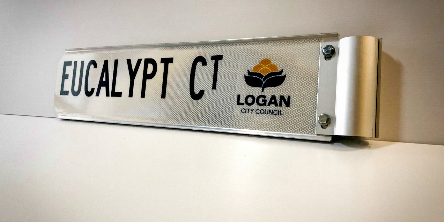 Traffic & Street Signs