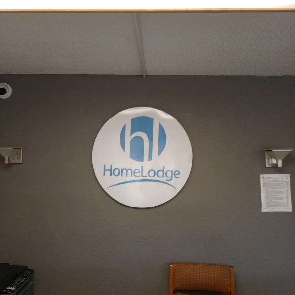 HomeLodge Circular Sign