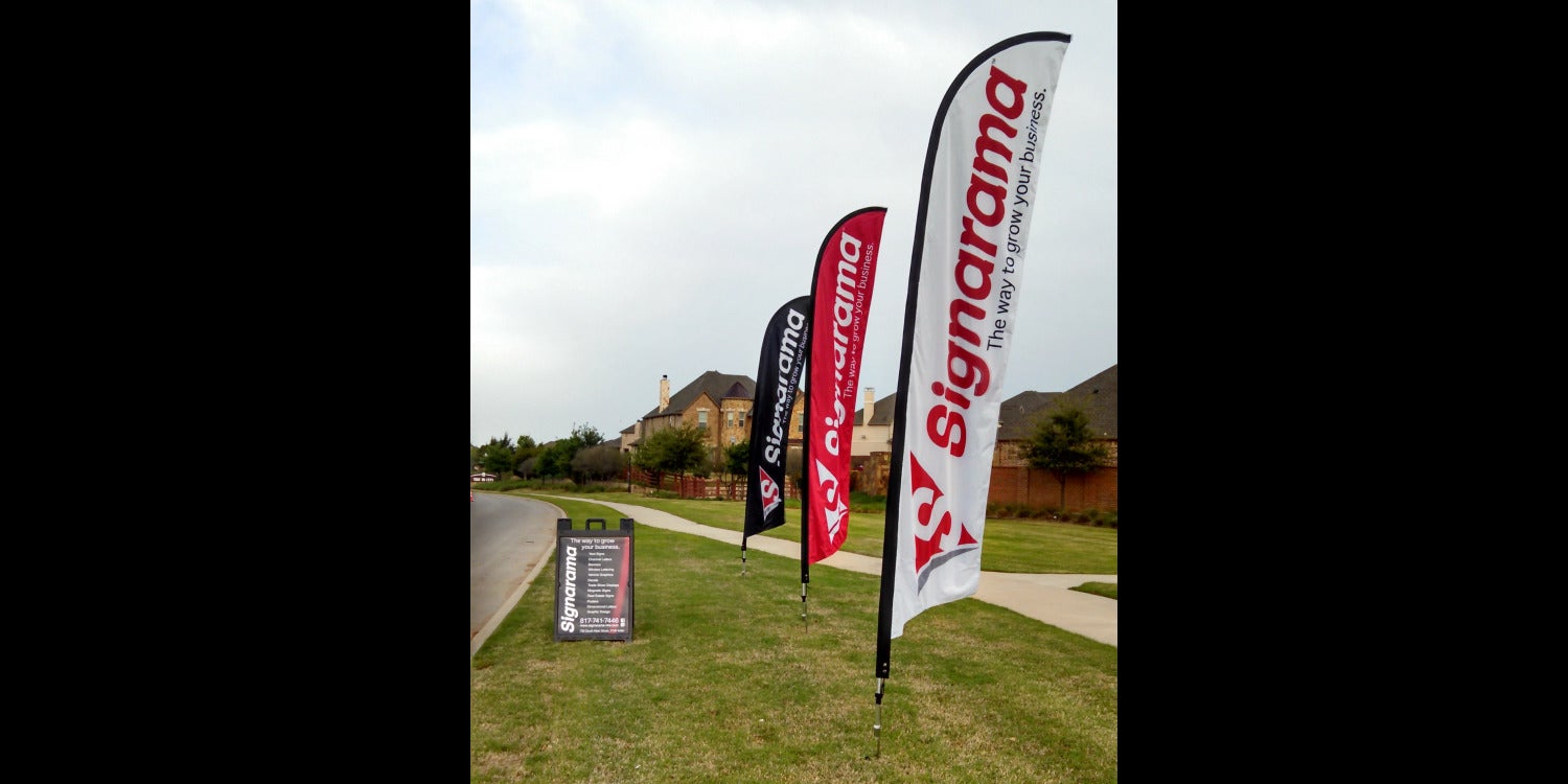 Feather Flags & Teardrop Banners