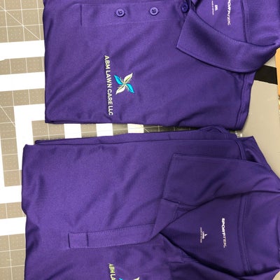 https://cdn.gorilladash.com/images/media/16457155/fully-promoted-usa-abm-lawncare-mens-and-ladies-polos-square-67d1f0f161b8a.jpg?auto=webp&crop=1%3A1%2Csmart&width=400