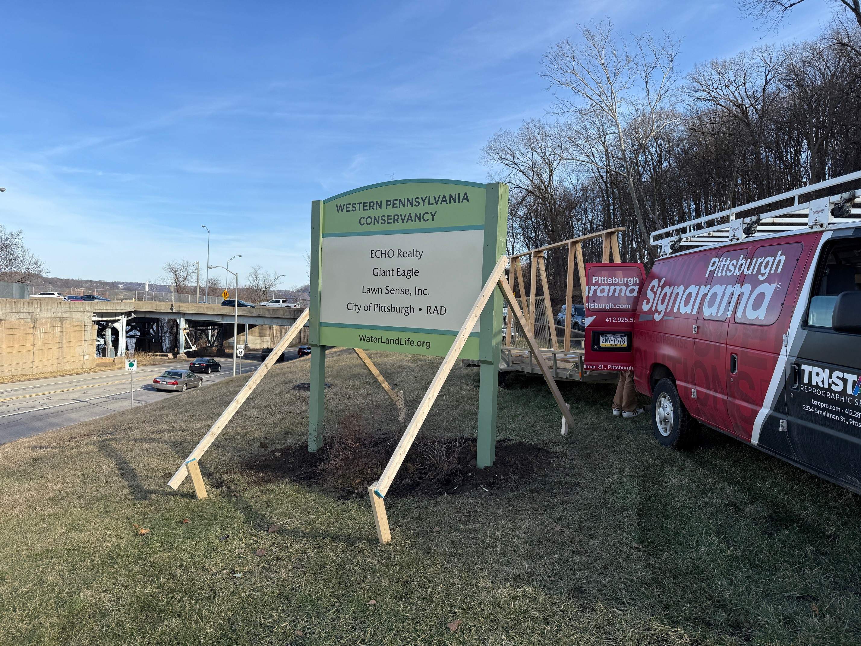 Enjoying the Weather & Installing Signs! Pittsburgh, PA