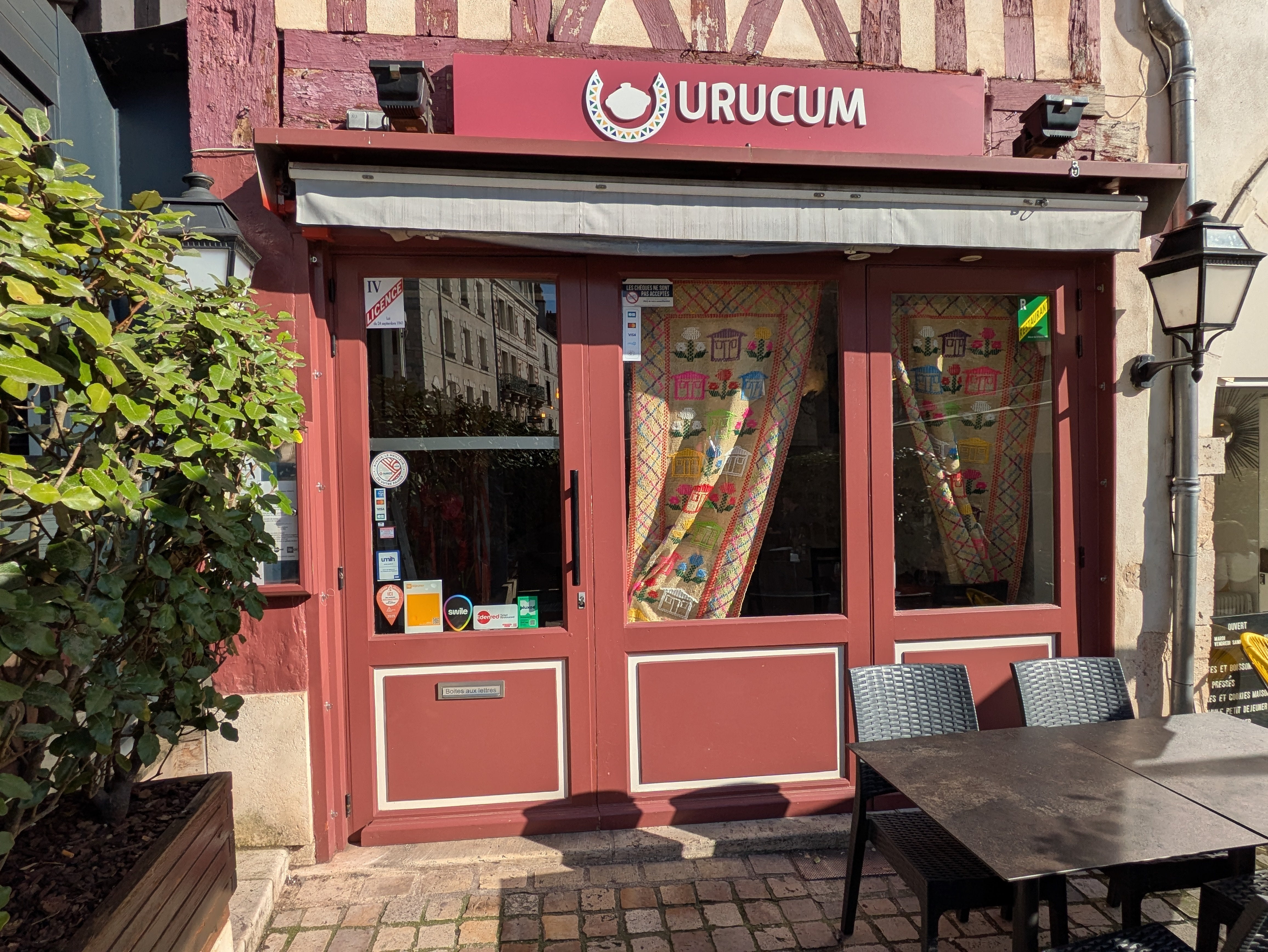 ENSEIGNE RESTAURANT URUCUM