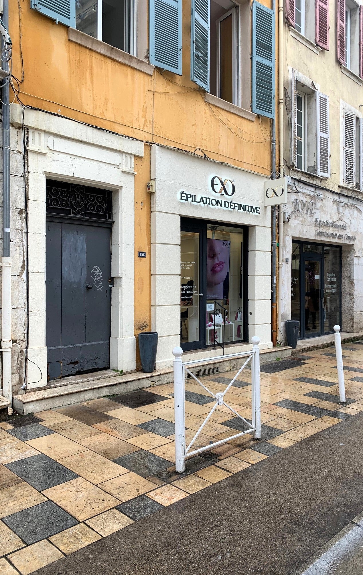Enseignes lumineuses