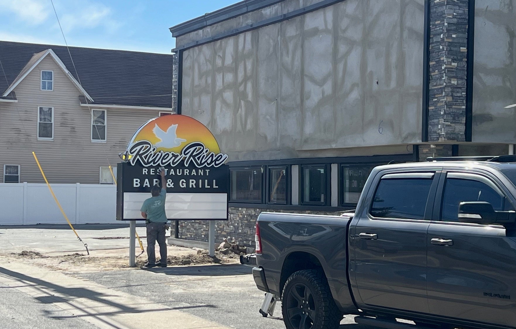 River Rise Coming to Blades, DE