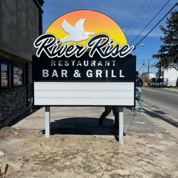 River Rise Coming to Blades, DE