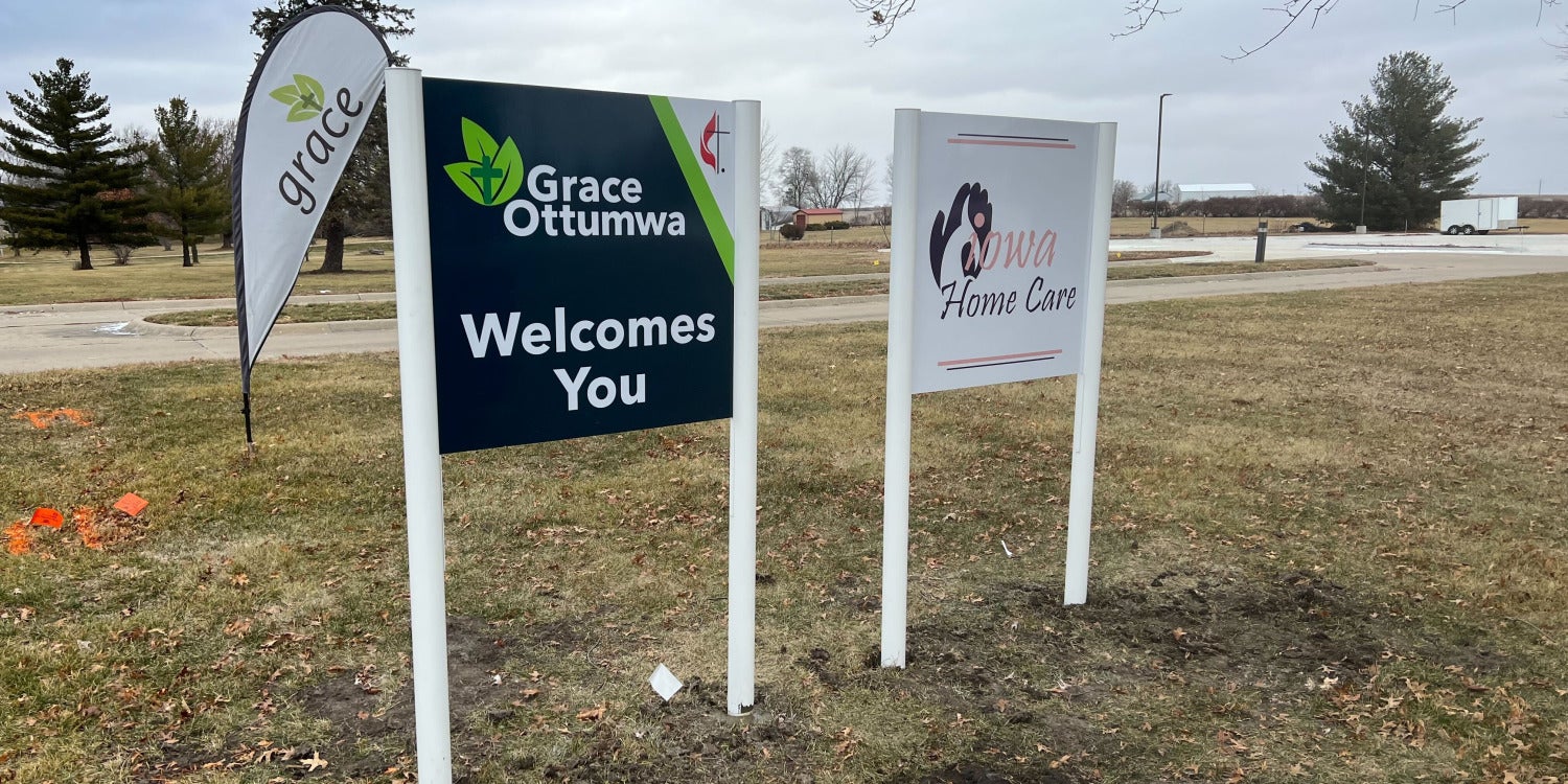 Post & Panel Signs
