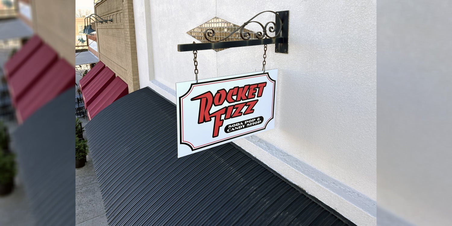 Custom Outdoor Signs for Business