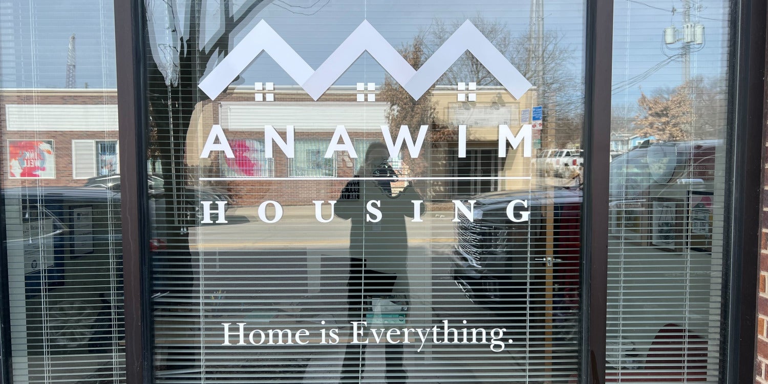 Vinyl Window Lettering