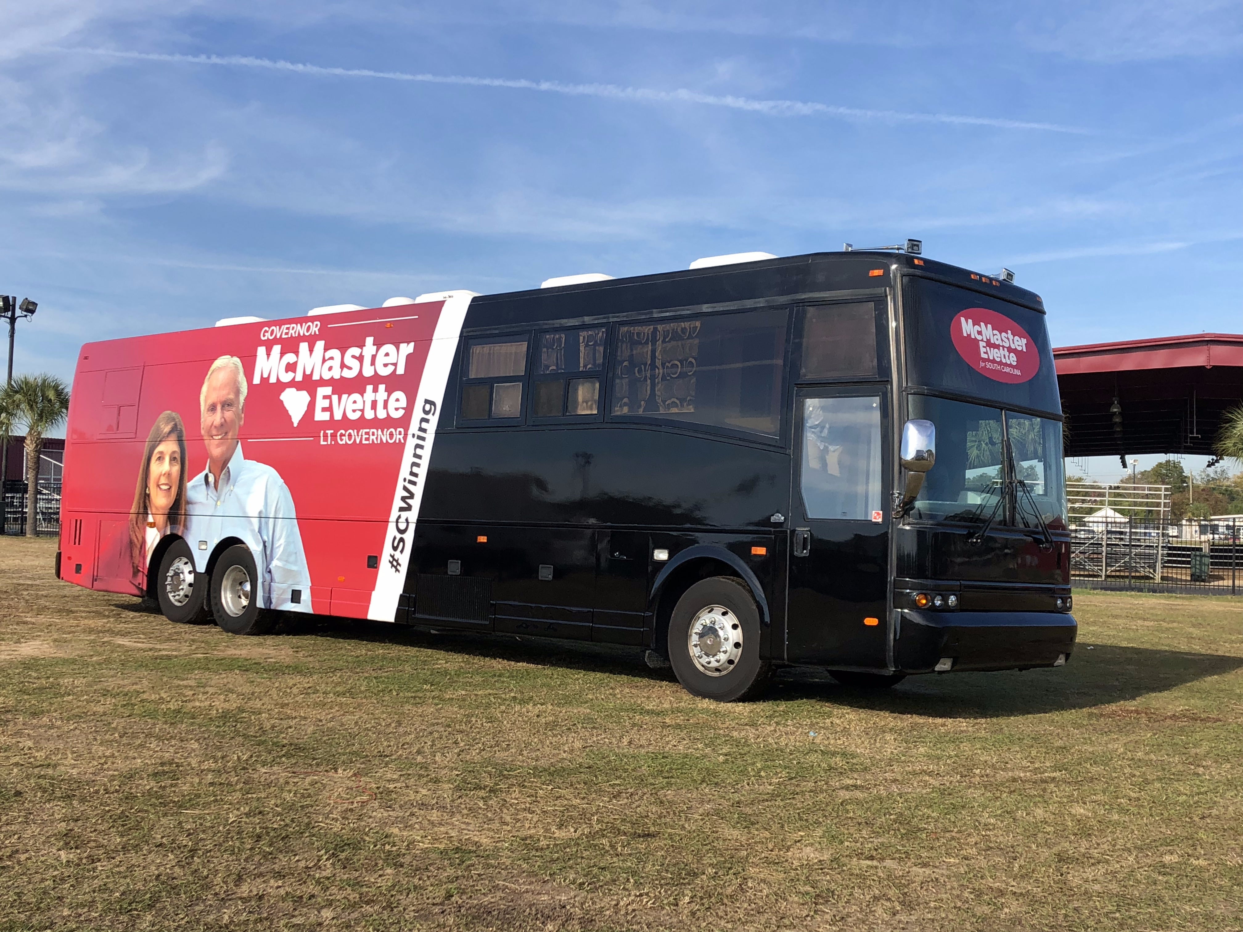 Bus Signs & Banners