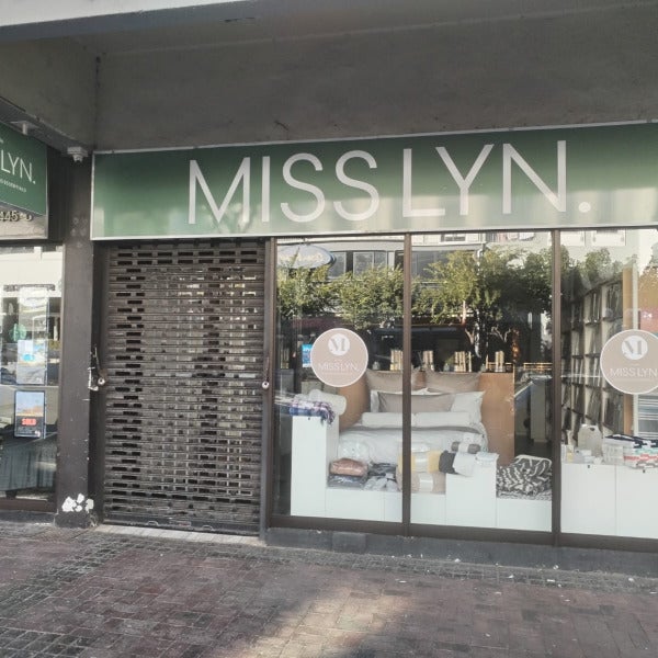 Spotlight on Miss Lynn's Stunning New Signage!