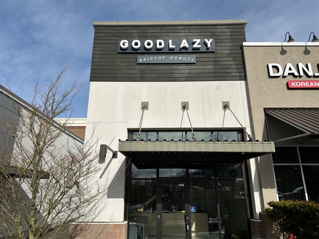 Storefront Signs Marks Your Spot - Good Lazy Donuts - Issaquah, WA
