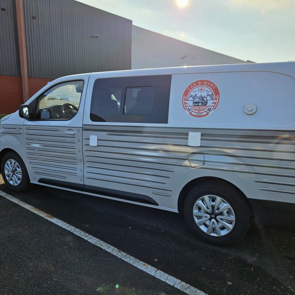 Covering sur un utilitaire Citroën Jumpy par Signarama Le Mans