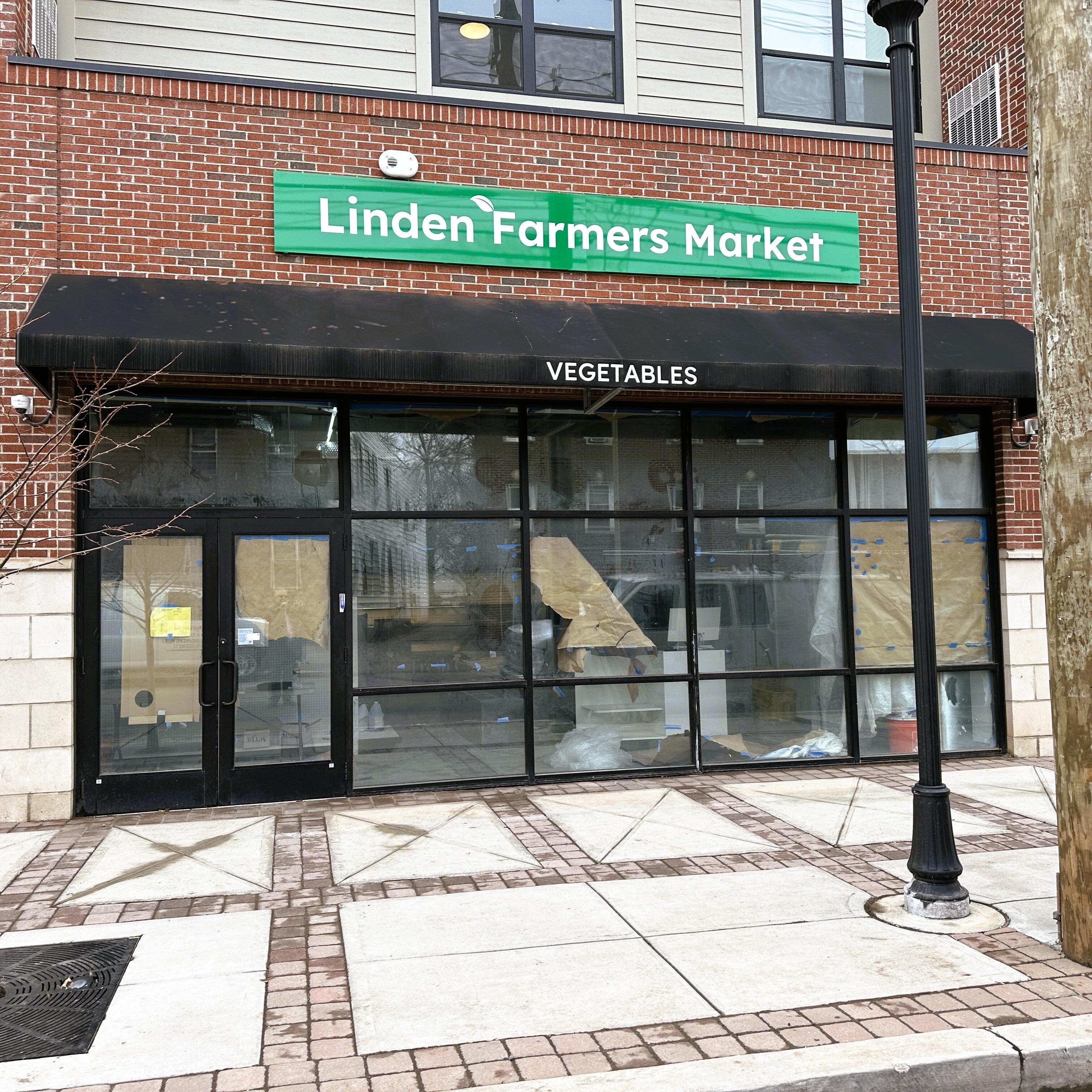 Keep Your Business on The Market With Signs