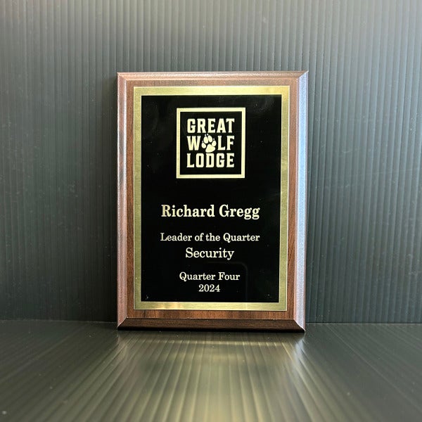9224 Engraving & Awards