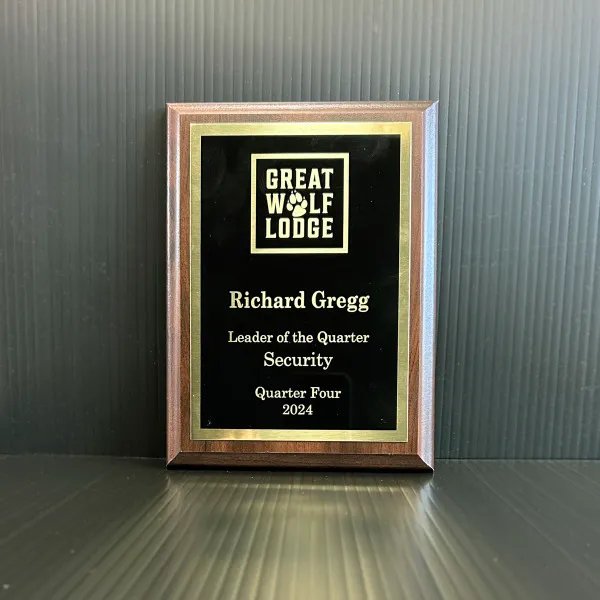 9224 Engraving & Awards