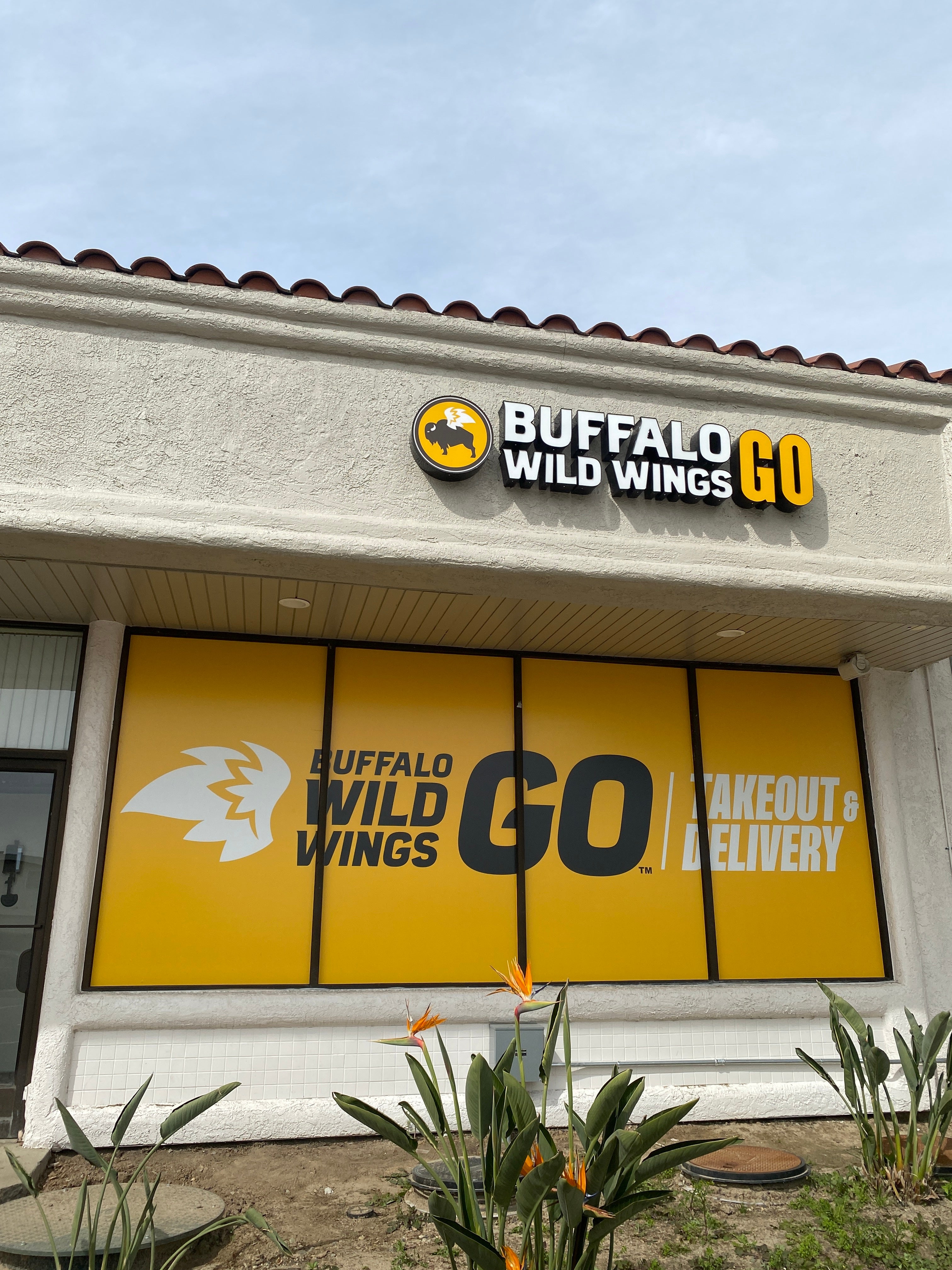Buffalo Wild Wings - Window Wrap