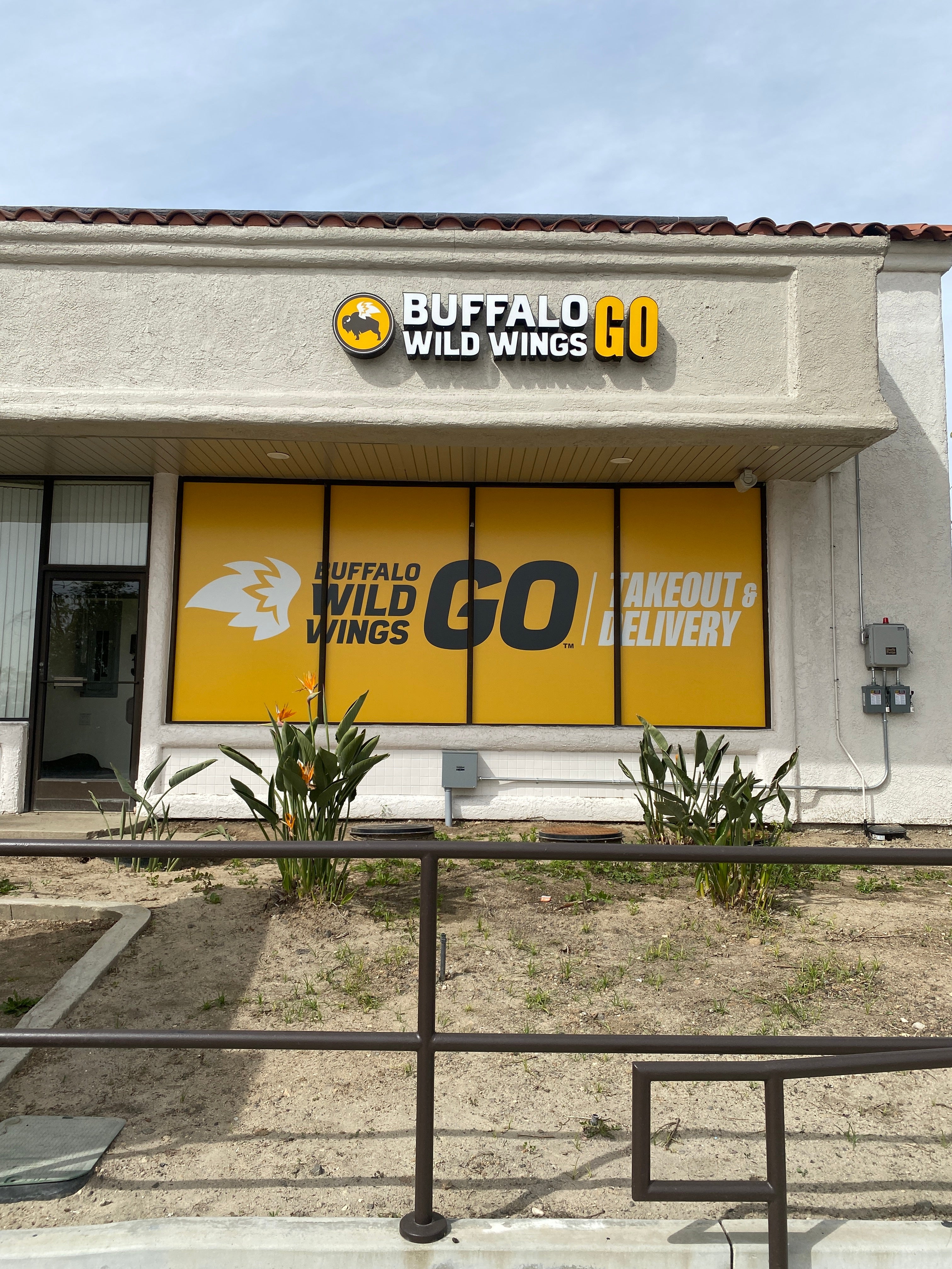 Buffalo Wild Wings - Window Wrap