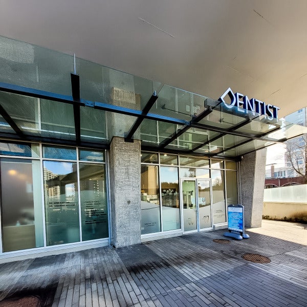 Frosted Vinyl for Dentist New West