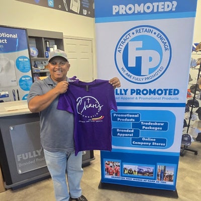 https://cdn.gorilladash.com/images/media/16724650/fully-promoted-usa-javier-castro-with-the-charis-foundation-square-67ebf4d9b2ff4.jpg?auto=webp&crop=1%3A1%2Csmart&width=400