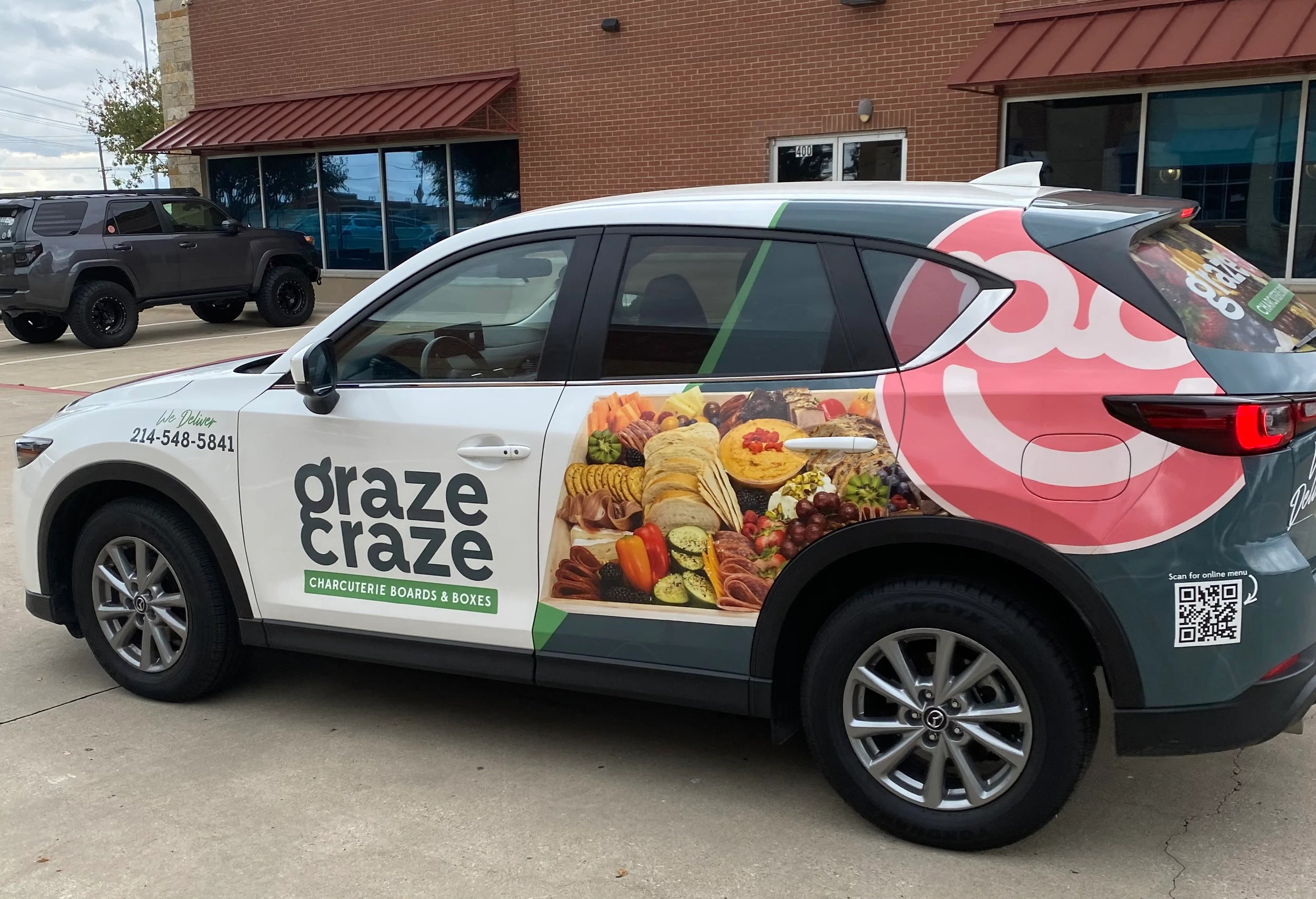 Make Your Business Unmissable: The Rising Popularity of Vehicle Graphics in North Texas