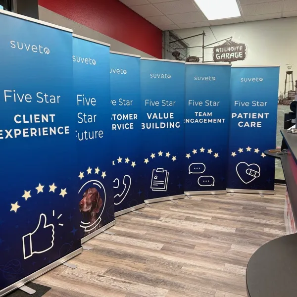 9033 Premium Retractable Banners