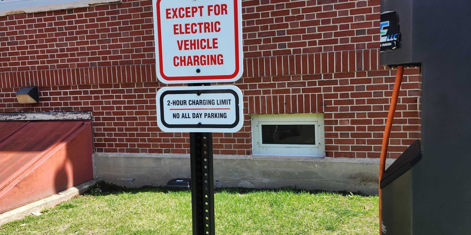 Traffic & Parking Signs