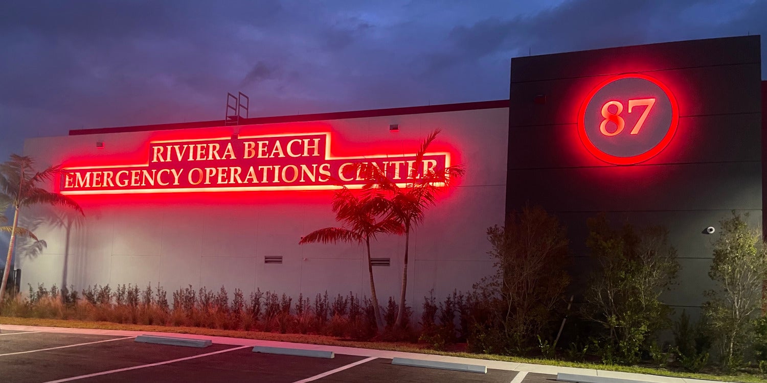 Custom Outdoor Signs for Business