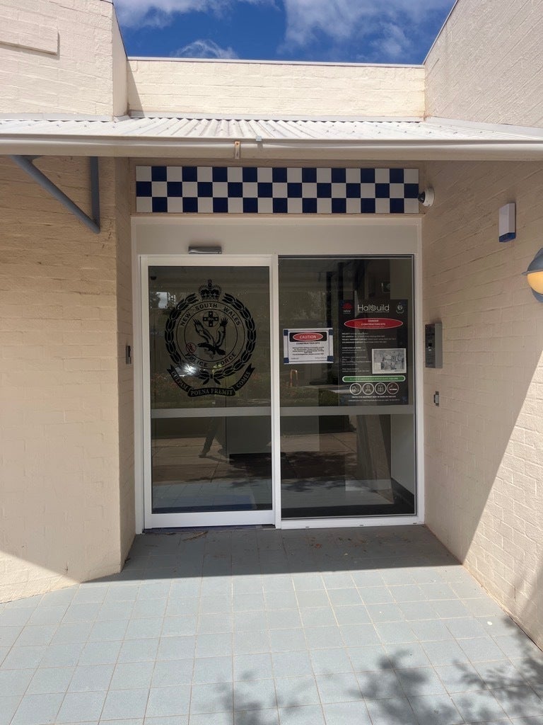 Molong Police Station