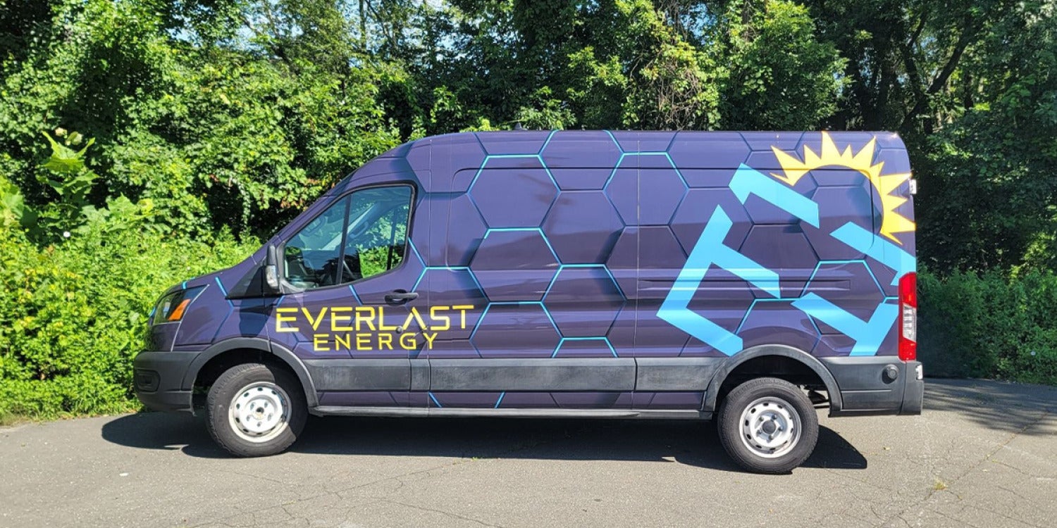 First Impressions Matter: Why Outdated Vehicle Graphics Could Be Costing You Customers