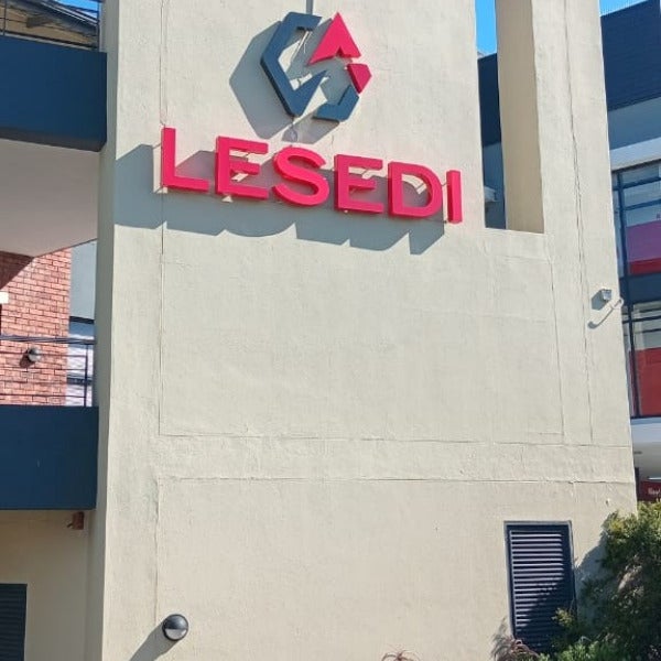 Refurbish your existing signs