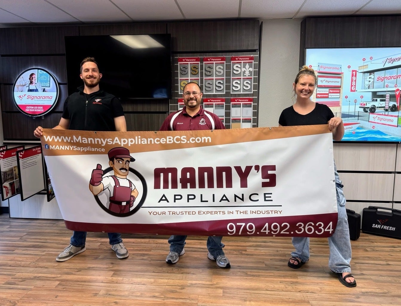 Banners for Manny Appliance
