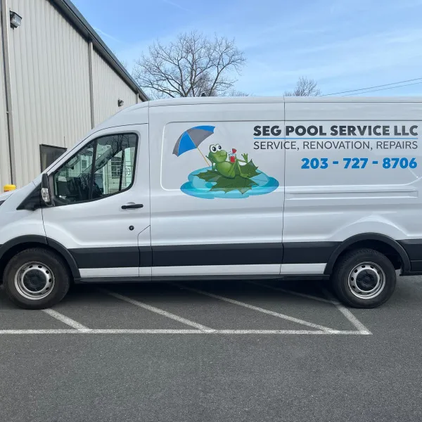 Seg pool van