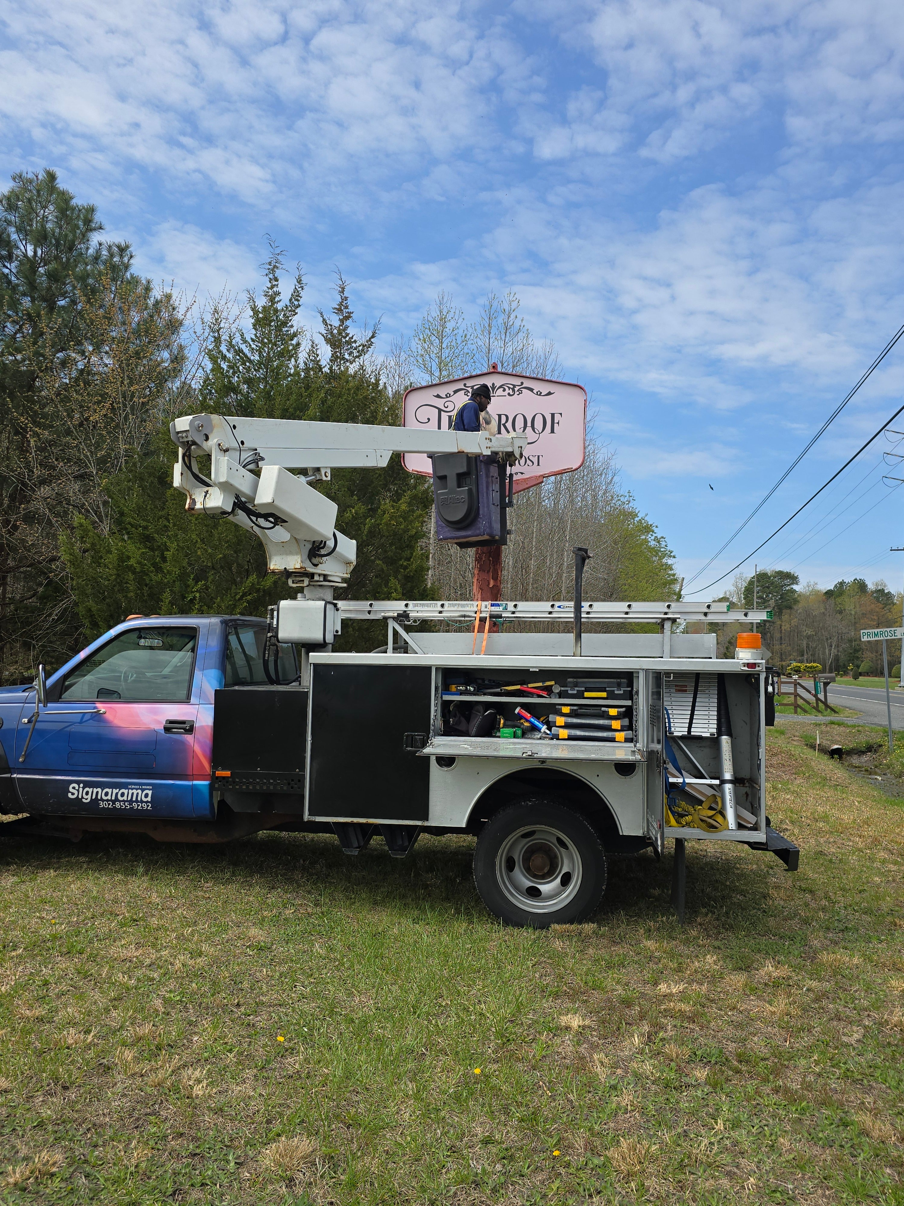 Tin Roof Trading Post Now Open